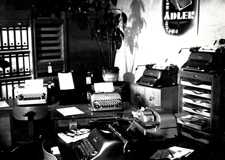 Büromaschinen-Ausstellung Wilhelmstraße 60/70er Jahre