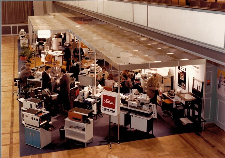 In den 80er Jahren Bürofach-Ausstellung in der Stadthalle