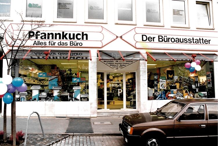 Neueröffnung Ladengeschäft Friedrich-Ebert-Str. 6